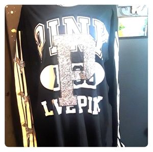 NEW🎅VS PINK BLINGY TOP